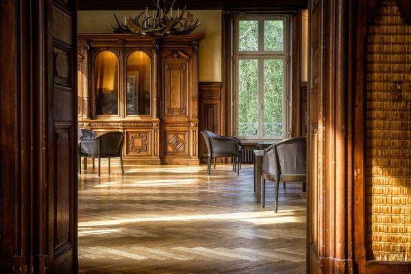 Quels sont les avantages d’un parquet chêne semi massif ?